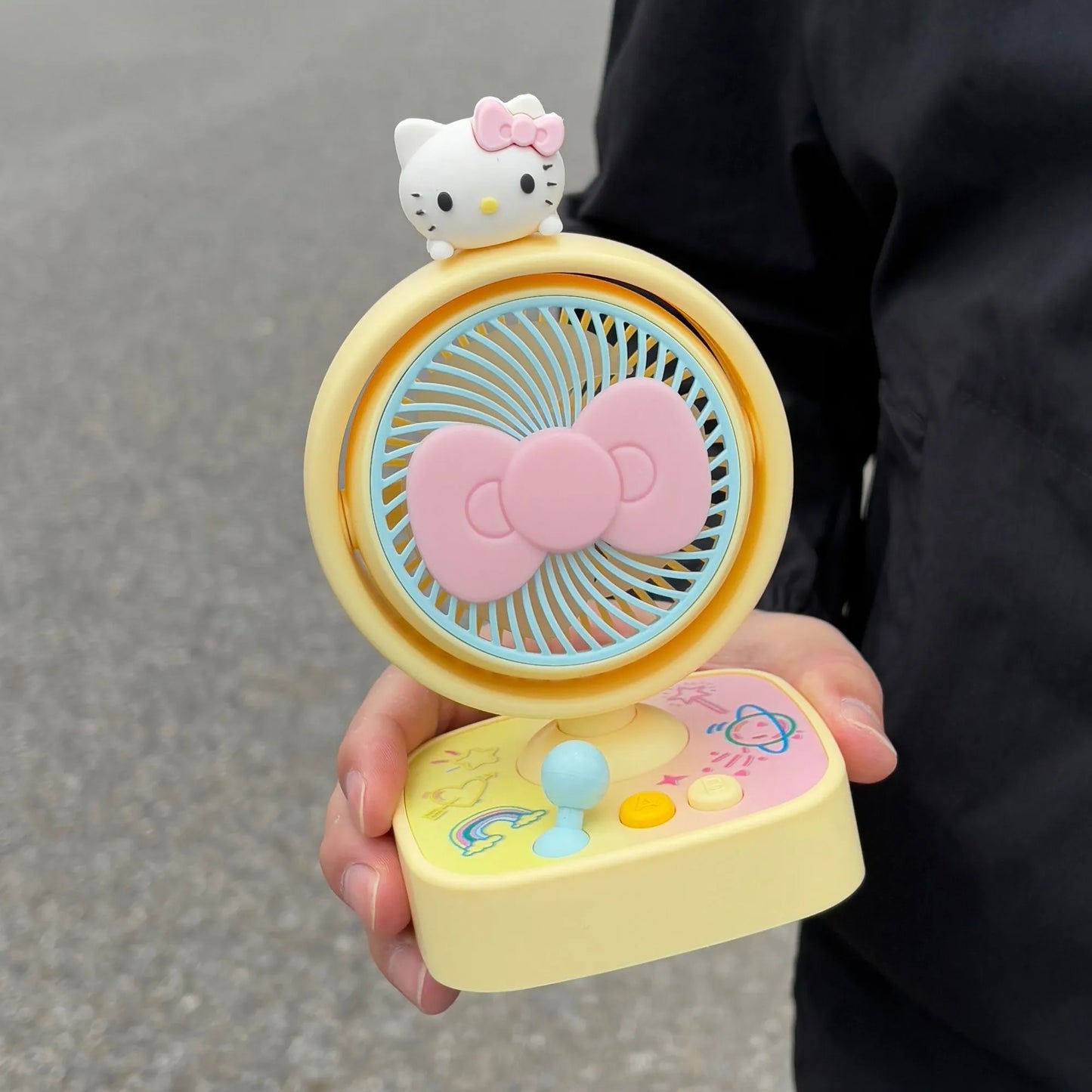 HelloKitty Desktop Mini Fan – Portable USB Rechargeable Cute Table Fan